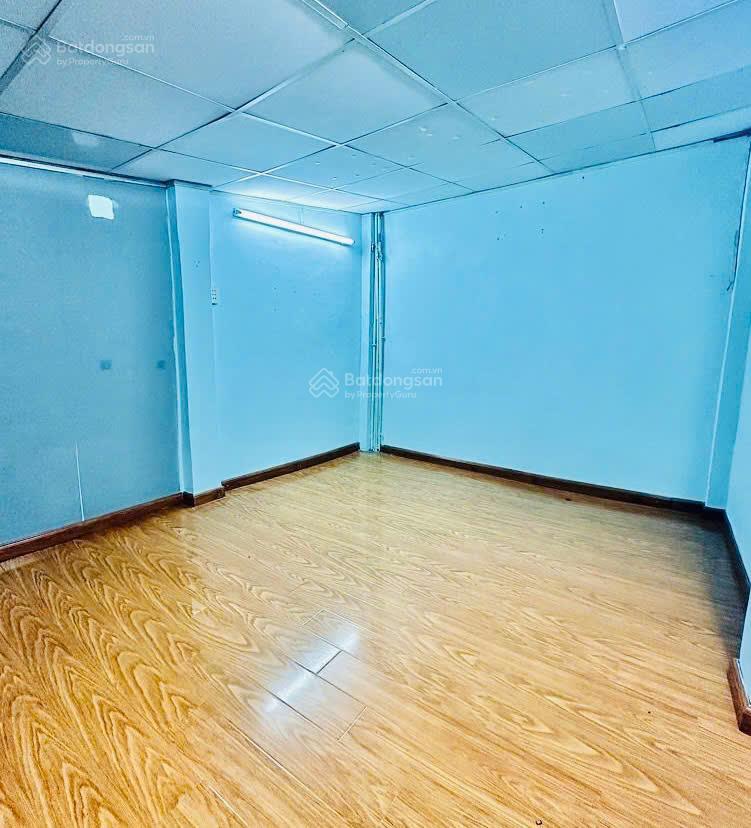 Bán nhà 2 tầng  âu cơ  24m2  2.5 tỷ  không lộ giới  1pn suốt 1wc  hoàn công  quận tân phú