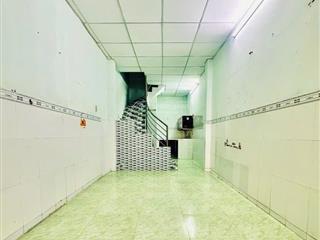 Bán nhà nở hậu 24m2  2pn 2wc ban công  2.768 tỷ  luỹ bán bích  quận tân phú  hoàn công đầy đủ