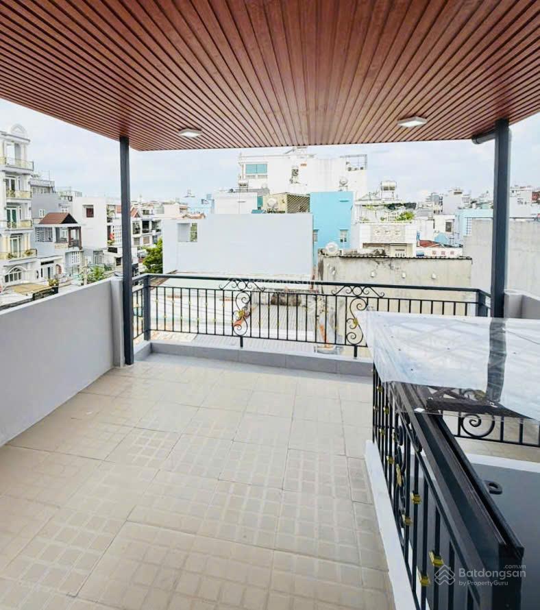 4 tầng tân phú  2pn 3wc sân thượng  hoàn công  2,x tỷ  sát hẻm xe hơi  tân hương  ngang 4,1m