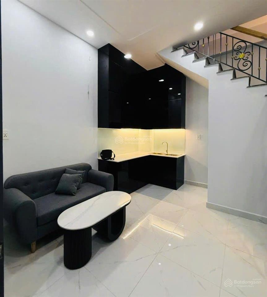 4 tầng tân phú  2pn 3wc sân thượng  hoàn công  2,x tỷ  sát hẻm xe hơi  tân hương  ngang 4,1m