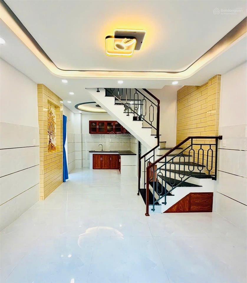 Nhà 28m²  hẻm thông  2pn 2wc  ban công nhô thêm  4x7  2 tầng bình tân  2.75 tỷ  hương lộ 2
