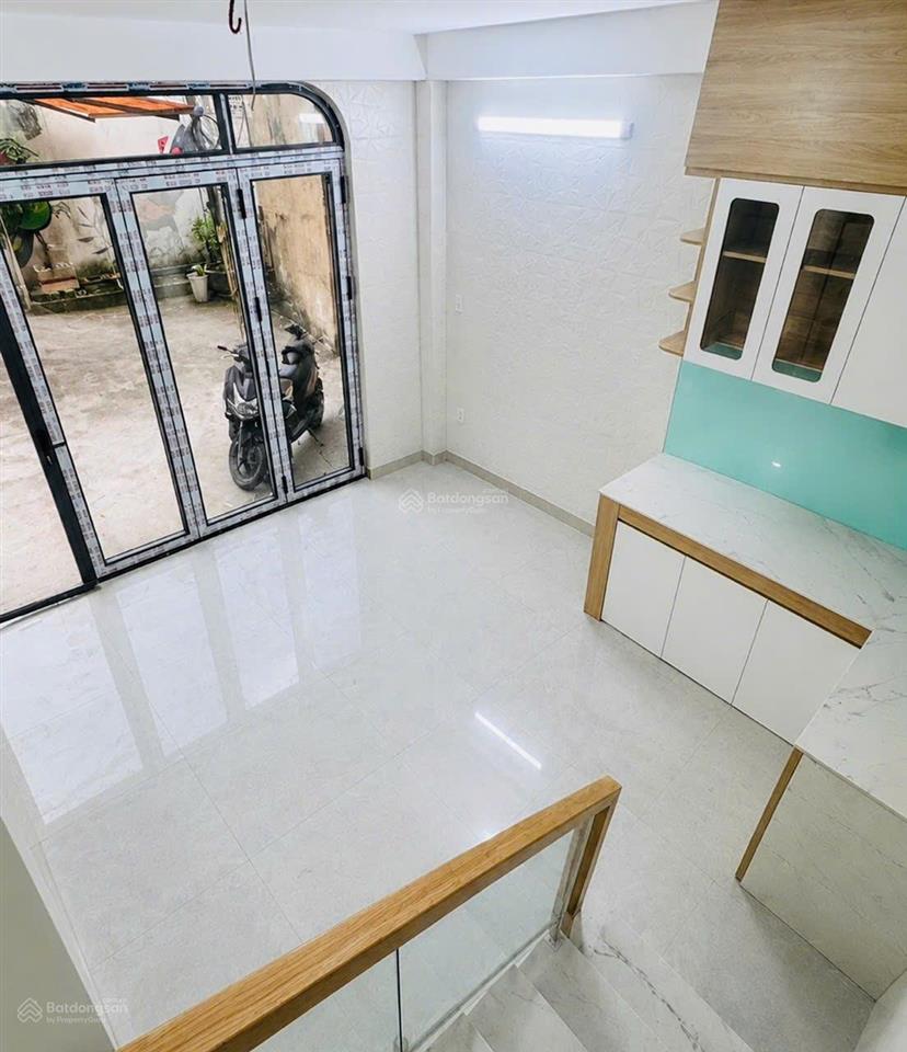 2 tầng bình tân  4.5x6  27m2  2.95 tỷ  hẻm 3m thông  2pn 2wc ban công  tỉnh lộ 10  hoàn công