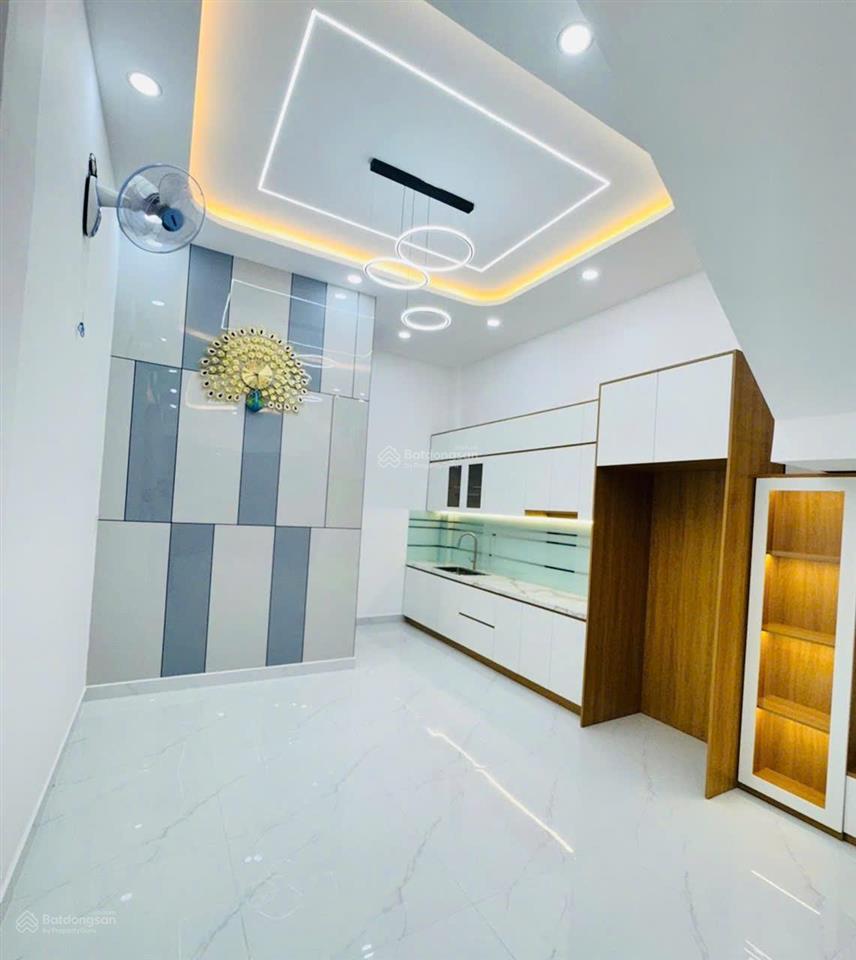 Nhà 2 tầng bình tân  40m²  4x10  hẻm xe tải 5m  chỉ 5.15 tỷ  2pn 2wc ban công  lê văn quới