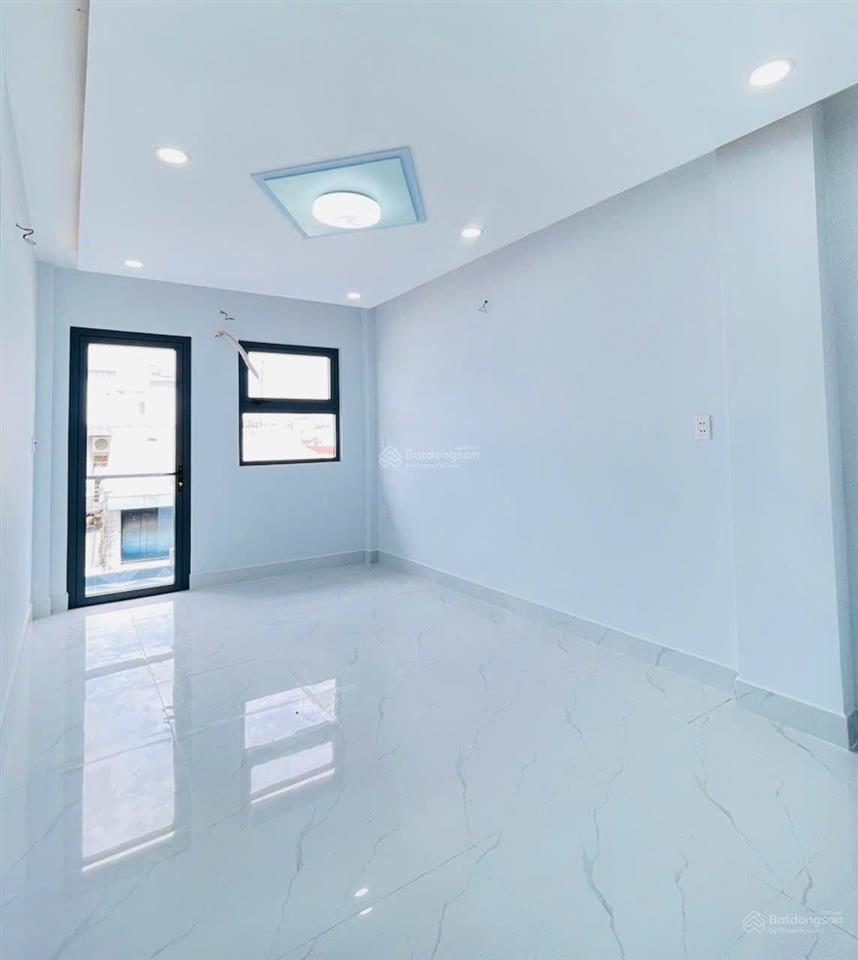 Nhà đẹp 3 tầng bình tân  24m²  3x8  hẻm 3m  3,1 tỷ  2pn 3wc 2 ban công  lê văn quới