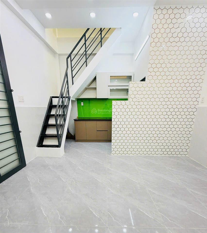 Nhà mới 2 tầng bình tân  20m²  2,3 tỷ  1pn 2wc ban công  phan anh  giáp tân phú  hoàn công