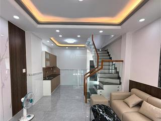 Có pn trệt  2 tầng bình tân  3pn 3wc ban công  hẻm xe hơi 4m  tỉnh lộ 10  5.35 tỷ  hoàn công