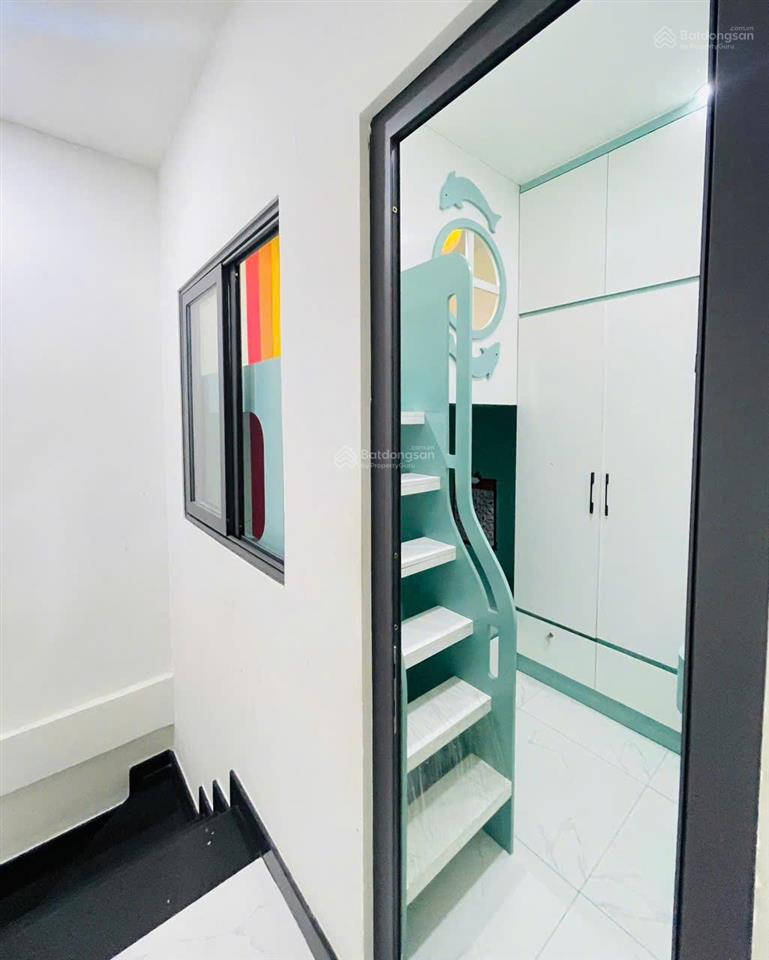 Nhà 2 tầng btct bình tân  2pn 2wc ban công  28m2  4x7  3.68 tỷ  hẻm 4m thông  hoàn công