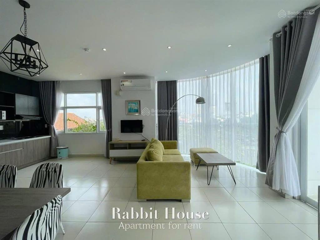 2n1k view hồ tây, ô tô vào tận cửa, bancol, thiết kế thông minh đường lạc long quân, tây hồ