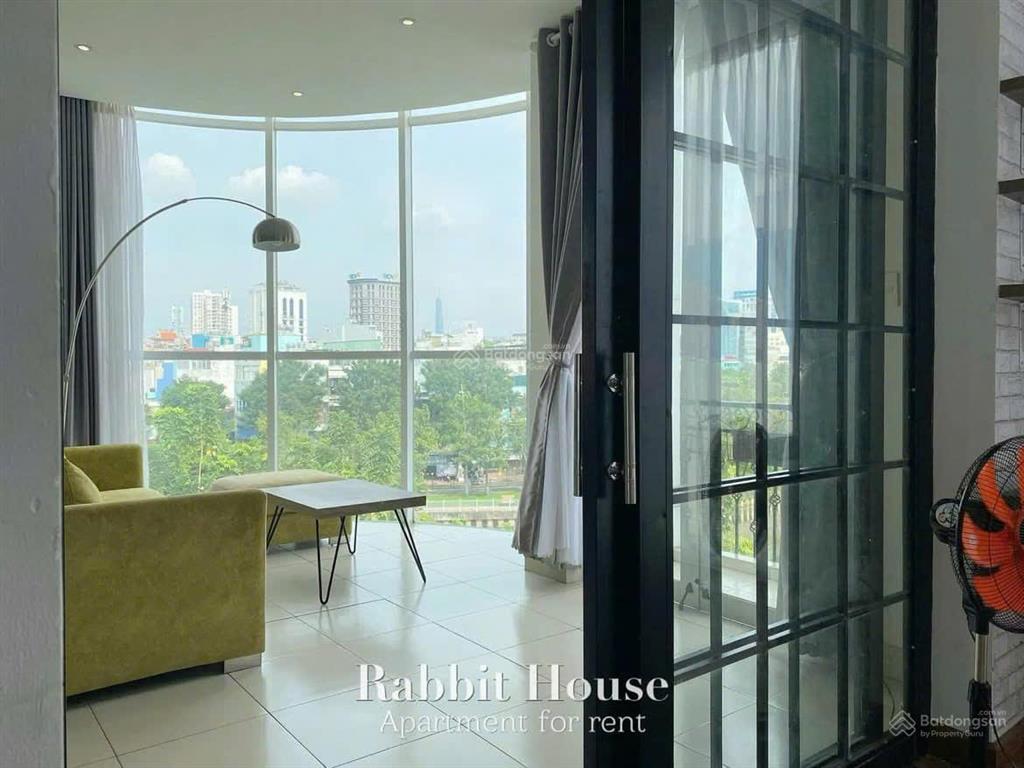 2n1k view hồ tây, ô tô vào tận cửa, bancol, thiết kế thông minh đường lạc long quân, tây hồ
