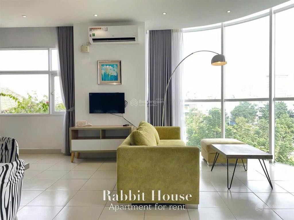 2n1k view hồ tây, ô tô vào tận cửa, bancol, thiết kế thông minh đường lạc long quân, tây hồ