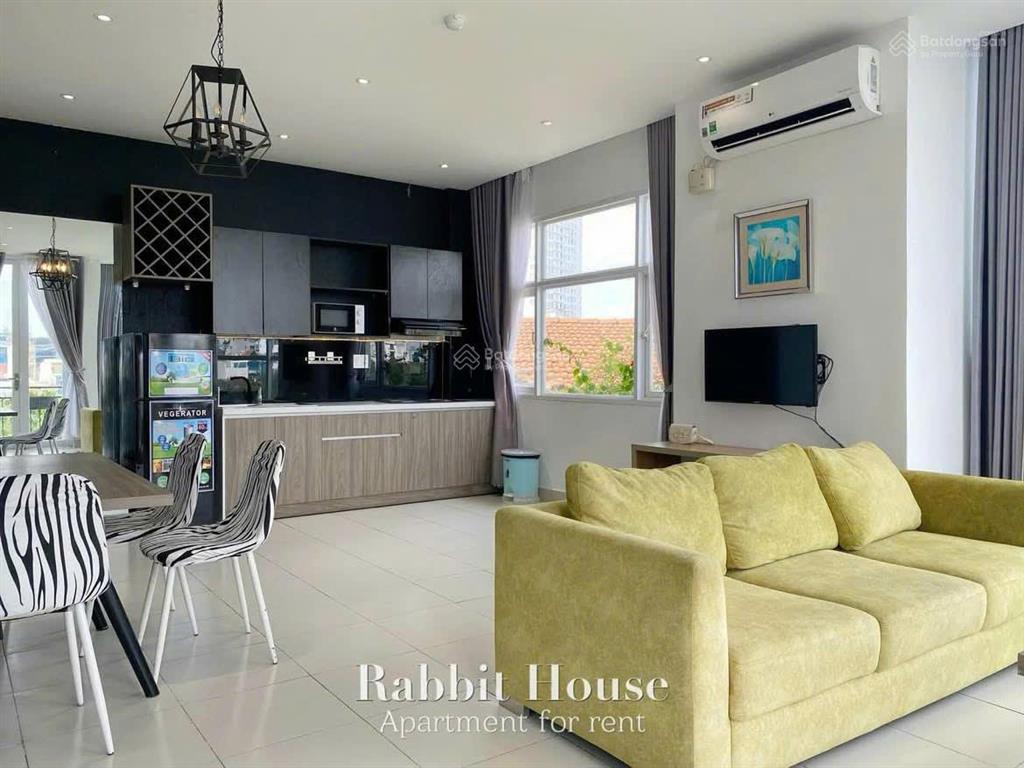 2n1k view hồ tây, ô tô vào tận cửa, bancol, thiết kế thông minh đường lạc long quân, tây hồ