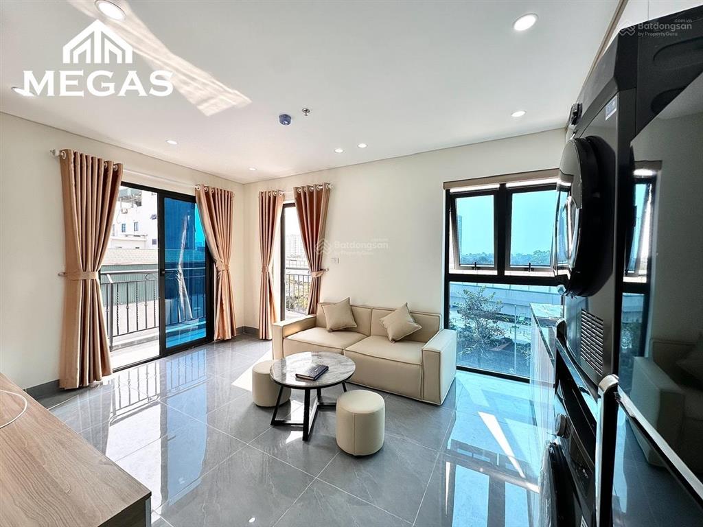 Sale căn 1n1k giặt sấy riêng như ảnh, full nt, bancol gần sát công viên hòa bình ô tô đỗ cửa btl