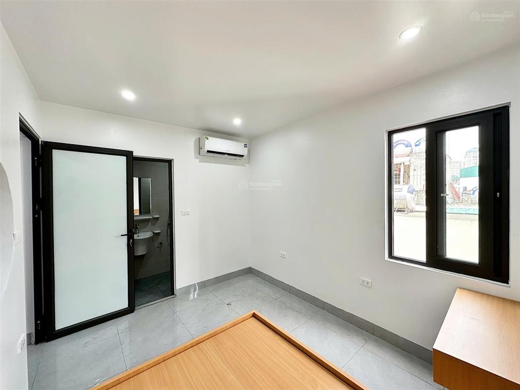 O tô đỗ cửa 1n1k bancol giặt riêng khu mỹ đình mới tinh ngay jw mariott, mễ trì nam từ liêm