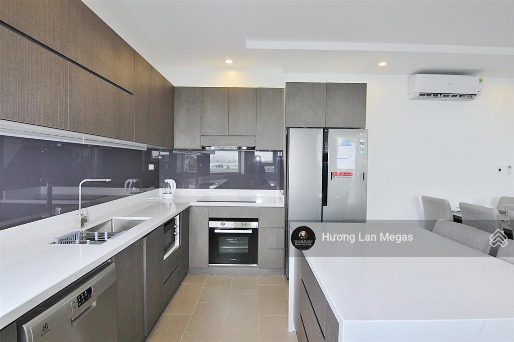 Quá ngon!! 2n1k quá rộng, 60m2, ô tô đỗ cửa, nhận người nước ngoài hoàng quốc việt, cầu giấy