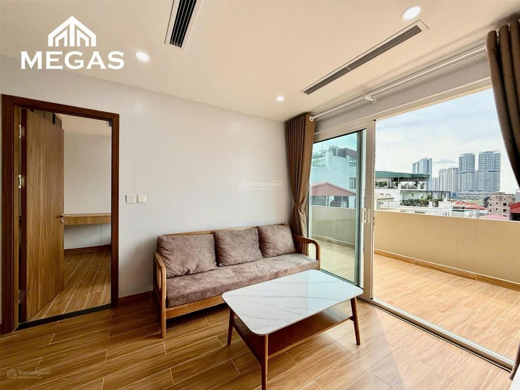 Căn hộ 1 ngủ 1 khách ô tô đỗ cửa  50m2  ngay vòng xuyến công trường dân chủ  nhà mới tinh