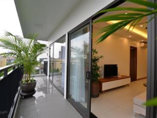 Hot! studio 40m2, ô tô đỗ cửa, nhà siêu rộng giặt riêng cạnh lotte tây hồ, nội thất đầy đủ