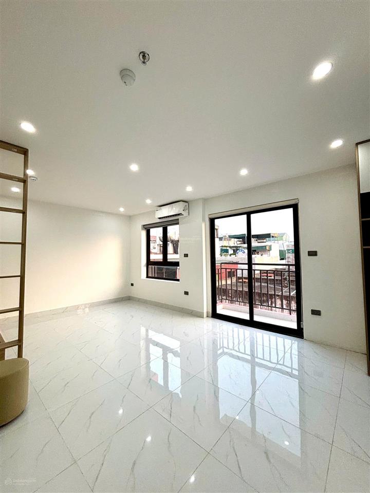 45m2 ô tô đỗ cửa  ngay gần phạm văn đồng, full nội thất ban công nhà mới tinh tại xuân đỉnh