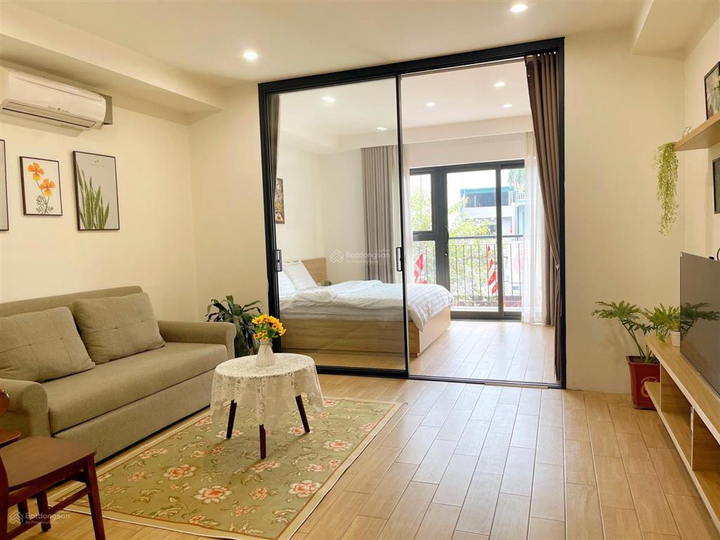 Mặt phố đội cấn, ô tô đỗ cửa  cho thuê ccmn studio, 1n1k full nội thất tại tại ngọc hà ba đình