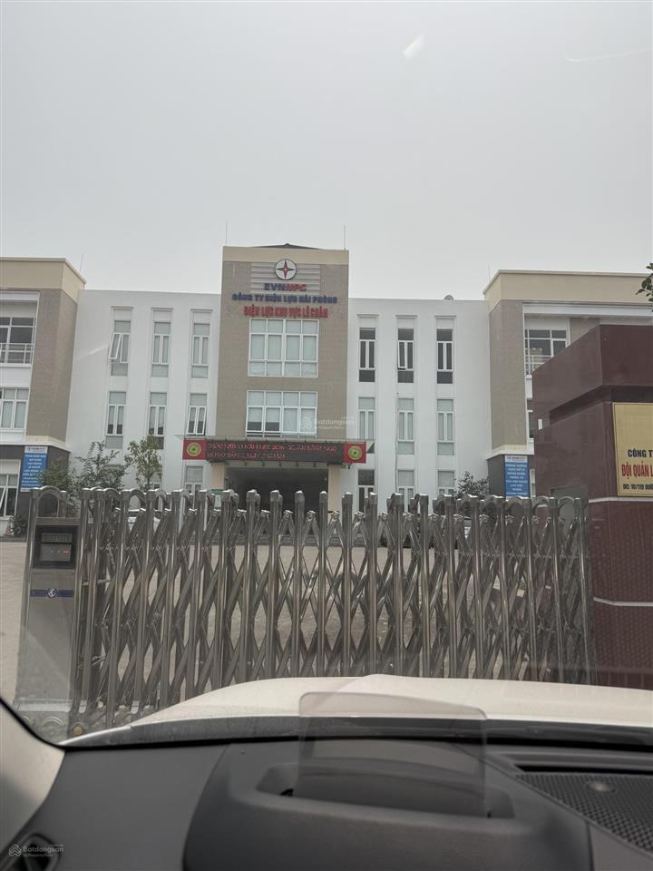 Bán hơn 200m chia lô hoặc xây biệt thự phố trại lẻ quận lê chân đường nhựa rộng 8m giá hợp lý.