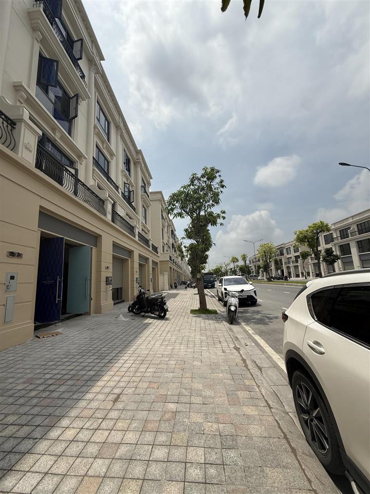 Tla617 lên kệ shop đẹp tại vinhomes vũ yên. diện tích đất 91,1m². dtxd 308,8m²
hướng đb