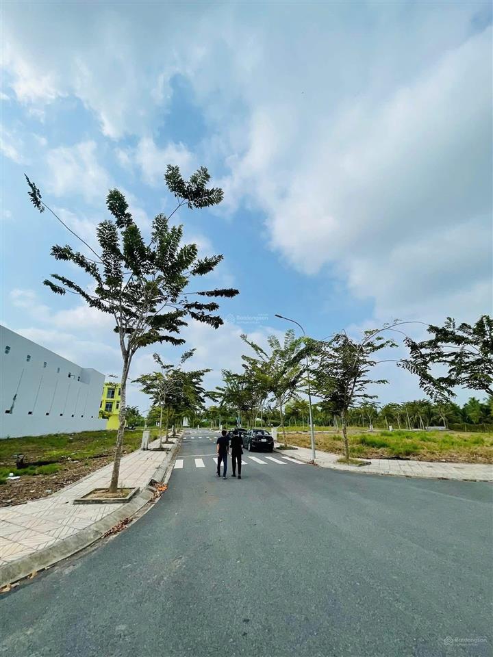 Đất nênnền trung tâm , đón đầu hạ tầng , gia tăng giá trị