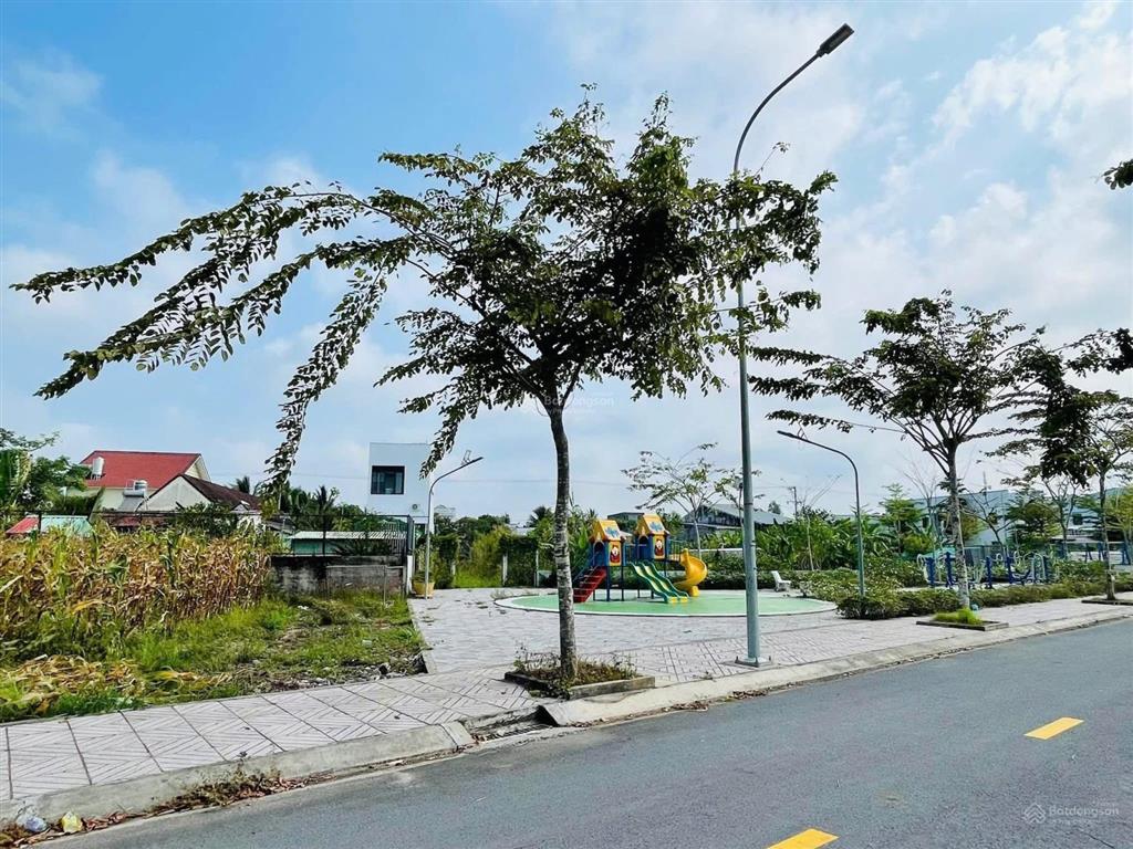 Đất nênnền trung tâm , đón đầu hạ tầng , gia tăng giá trị