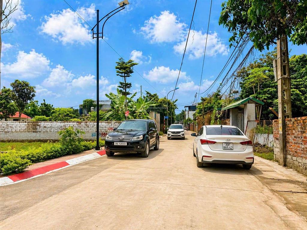 100m2 phun thổ sát vành đai cnc hoà lạc. gần chục chính cổ đông sát quốc lộ 21 a