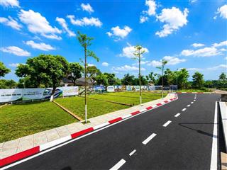 100m2 lô góc phun thổ cư. sát vành đai cnc hoà lạc.