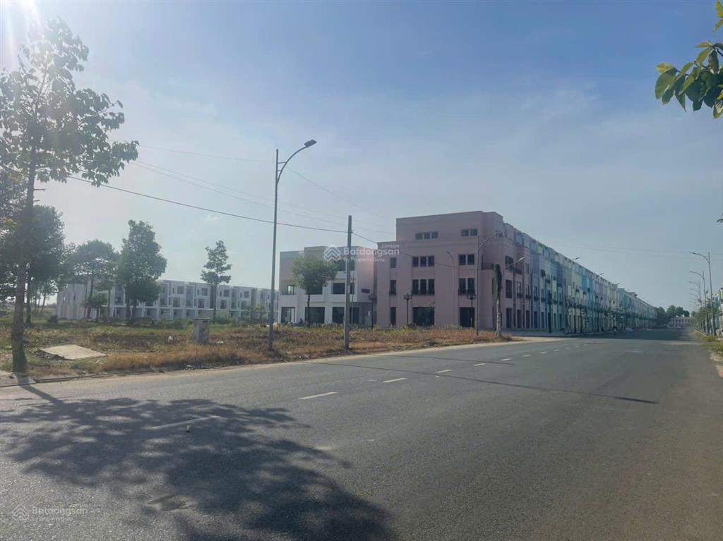 Cho thuê shophouse 200m2 tại stella mega city, 16 triệu vnd, bình thủy, cần thơ