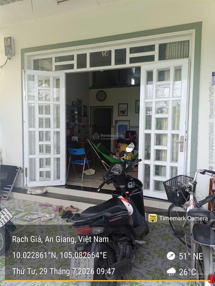 Bán nhà sổ hồng tại vĩnh quang, rạch giá, kiên giang, 2.1 tỷ, 135m2