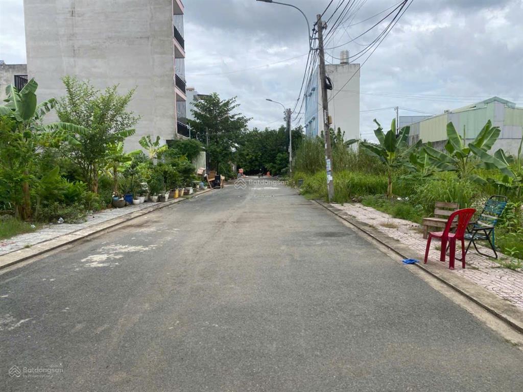 Đường 10m thông, sổ sẵn công chứng 3.35 tỷ