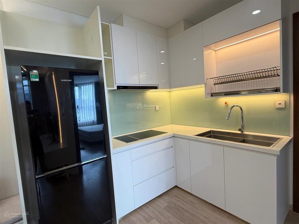 Hàng hiếm , căn 43 m2 , 1 pn , view sông , đối diện dự án sun , giá 3,1 tỷ nội thất cao cấp