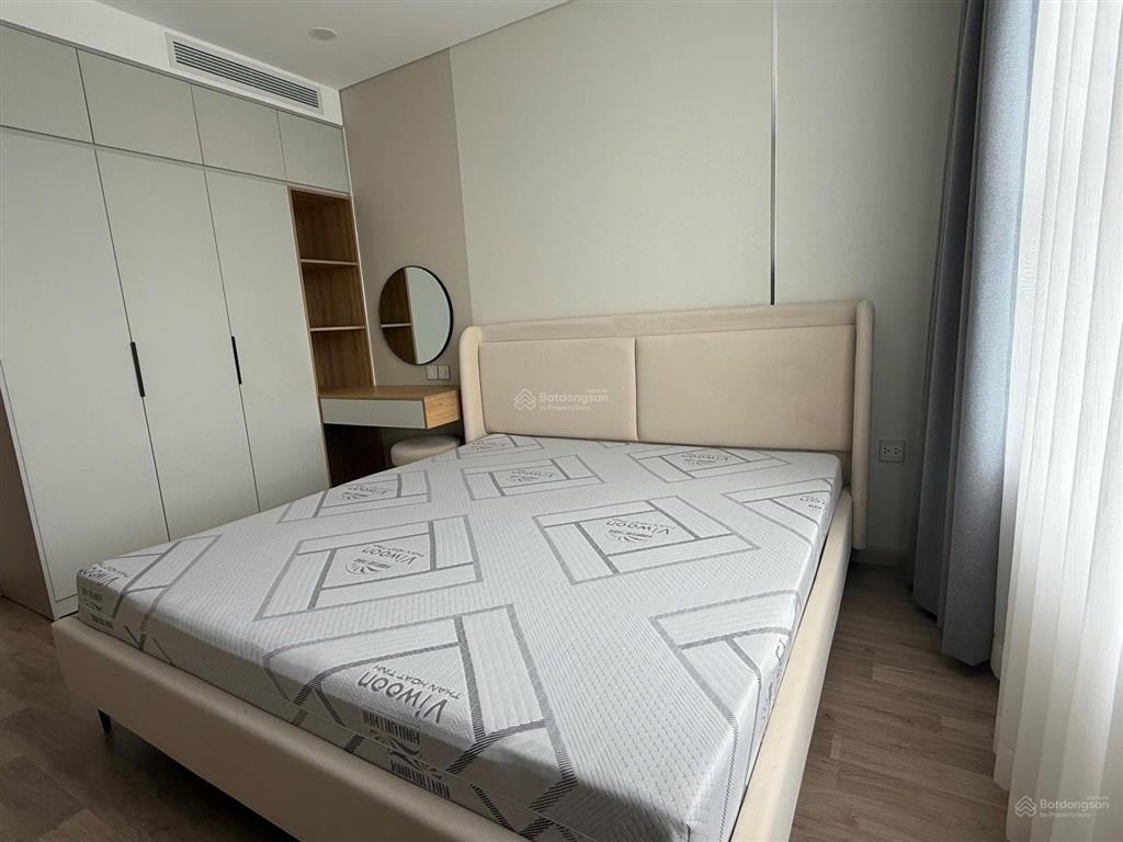 Hàng hiếm , căn 43 m2 , 1 pn , view sông , đối diện dự án sun , giá 3,1 tỷ nội thất cao cấp