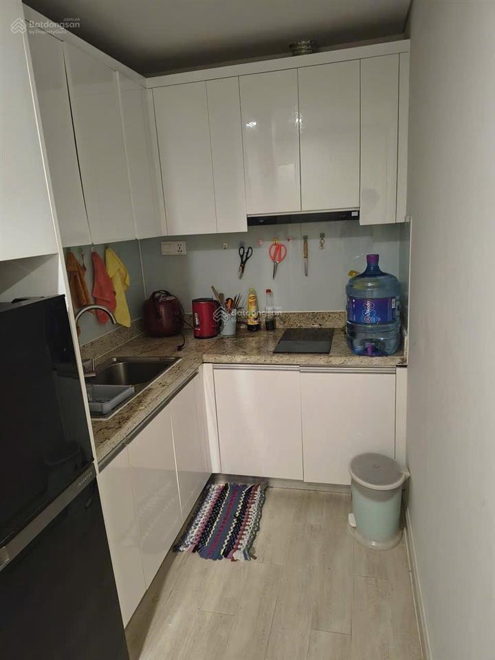 Rẻ nhất tòa ,căn studio 52m2 view xéo biển, toà nam tầng 14 trục 08, giá 4,9 tỷ, 0906 549 *** sơn