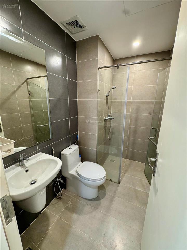 Bán căn hộ 74 m2, lầu cao, đầy đủ nội thất đẹp mới tinh giá 4,3 tỷ,  0906 549 *** sơn