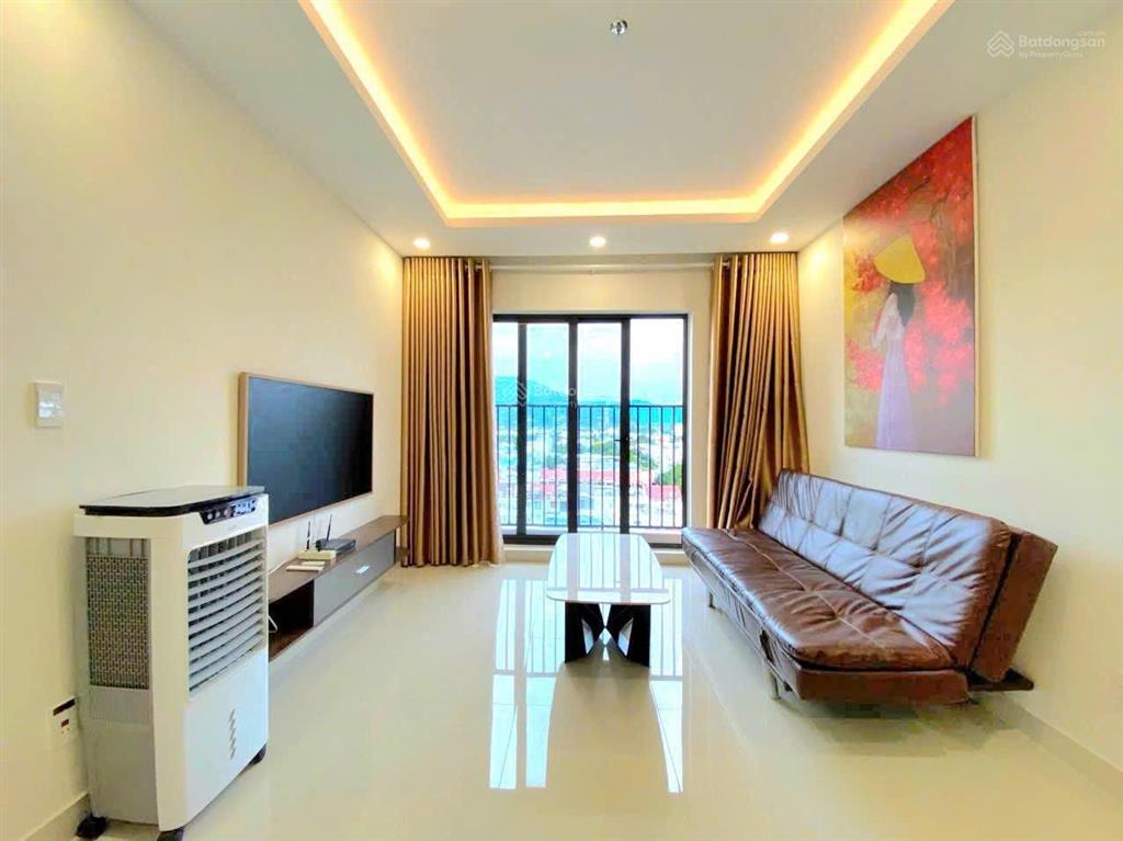 Bán căn 75,2m2, 2 pn, 2 wc, view hồ lầu 10, nội thất đẹp, giá 4 tỷ,  0906 549 *** sơn