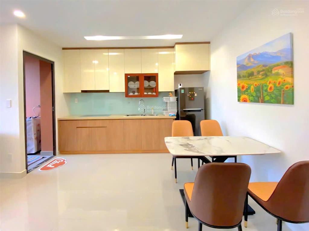 Bán căn 75,2m2, 2 pn, 2 wc, view hồ lầu 10, nội thất đẹp, giá 4 tỷ,  0906 549 *** sơn