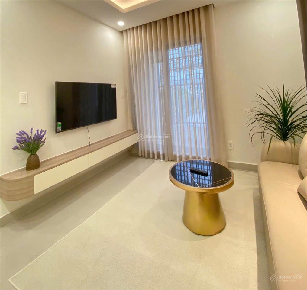 Căn hộ 42 m2 1 pn, 1 wc nội thất đẹp giá tốt chỉ 2,55 tỷ, sổ hồng sẵn,  0906 549 *** sơn