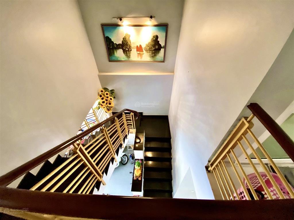 Biệt thự mini  ngay lê văn việt, tăng nhơn phú a, quận 9  130m2