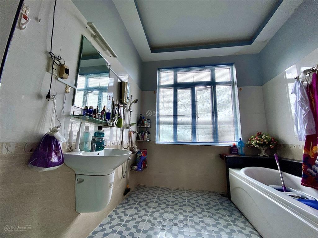 Biệt thự mini  ngay lê văn việt, tăng nhơn phú a, quận 9  130m2