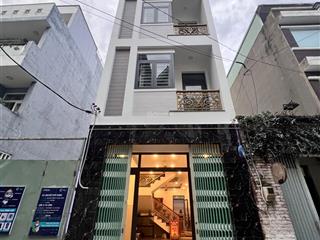 * cho thuê nhà 4 tầng, gần vincom võ văn ngân, linh chiểu, thủ đức  giá 23 triệu/th