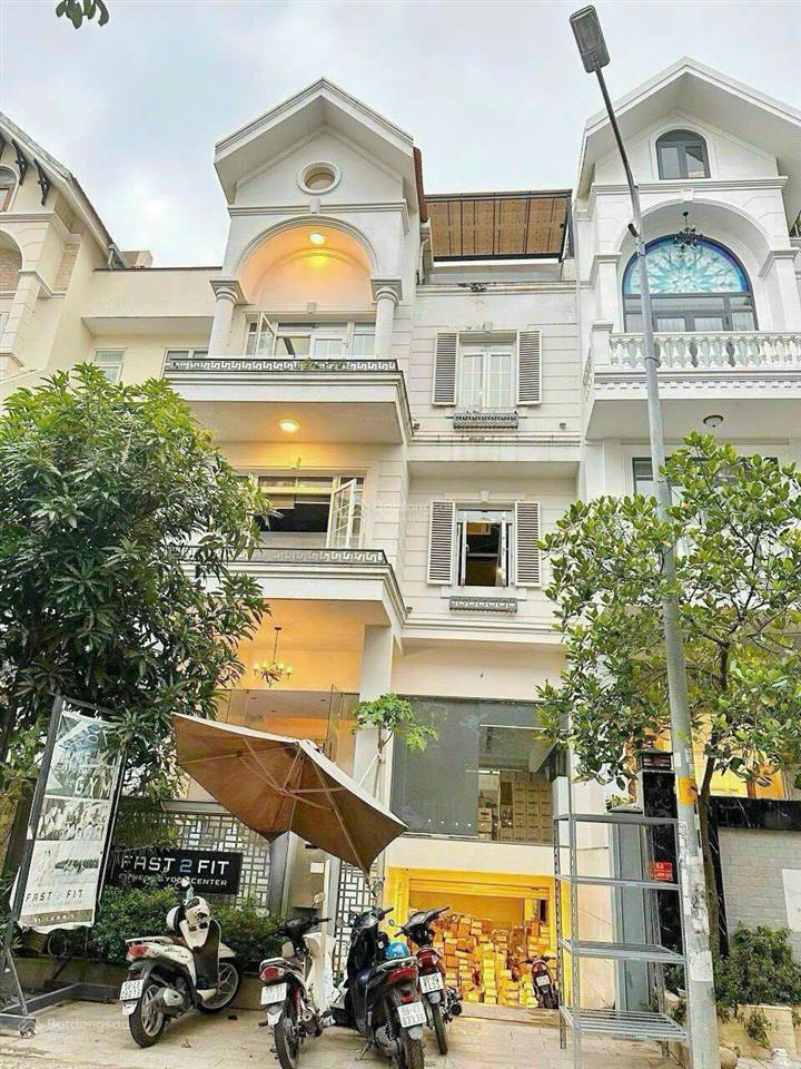 Chủ cần tiền bán gấp nhà 290 nam kỳ khởi nghĩa, p võ thị sáu, q3, dt 8x14m, 5 tầng, giá 24 tỷ