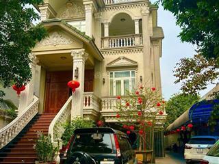 Bán nhà 38 nguyễn văn trỗi, p15, q. phú nhuận dt 8x24m kc 2 tầng giá 30 tỷ nay bán 22 tỷ