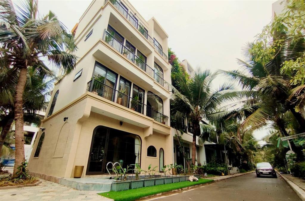 Bán shop house tại flamingo đại lải