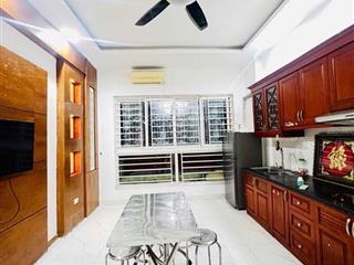 Bán nhà phạm văn đồng, mặt ngõ kinh doanh, gần ô tô, gần phố.