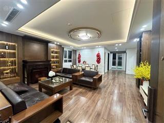 Bán căn hộ cao cấp mhdi hoàng quốc việt, dt120m, 3 ngủ, căn góc, tầng trung, full nội thất.