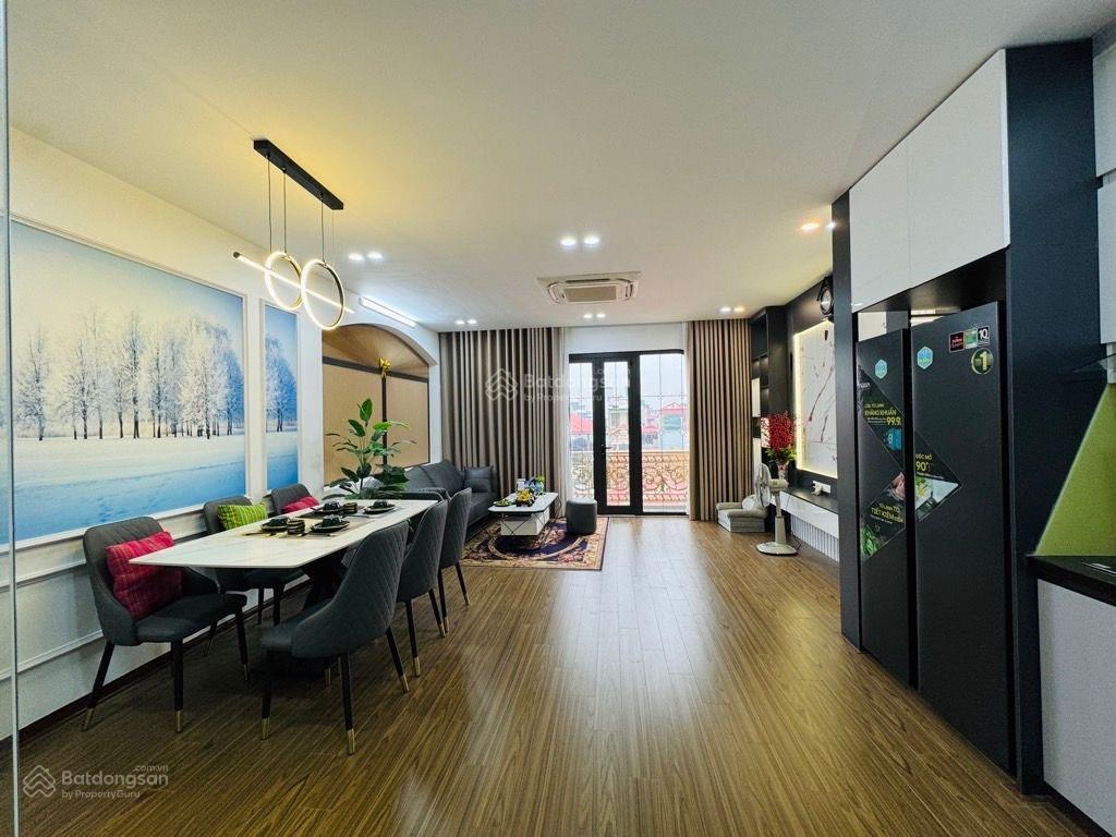 Bán nhà phố duy tân, dt65m, mt5m, ô tô tránh, kinh doanh, vp cty