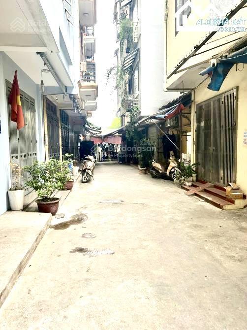 Bán nhà phan văn trường, dt42m, phân lô, 2 mặt tiền kinh doanh, sát phố.