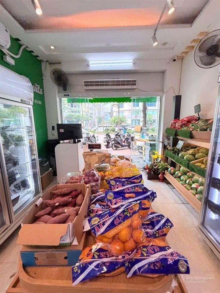 Bán nhà mặt phố trung kính to, ô tô vào nhà, 2 mặt tiền, vỉa hè đá bóng, kinh doanh