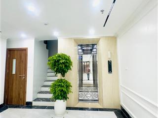 Bán nhà phố trần duy hưng, dt75m, 8 tầng thang máy, ô tô vào nhà, kinh doanh.